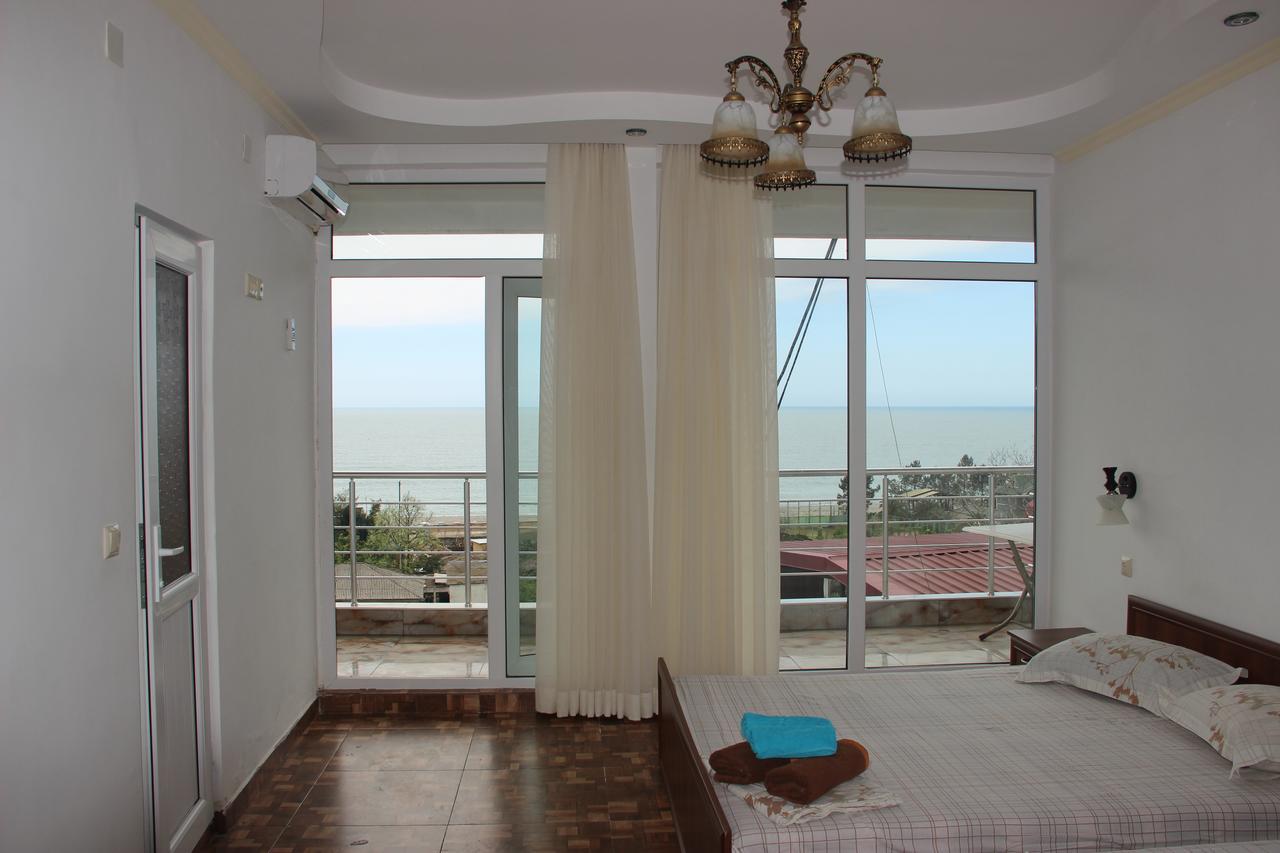 Badu Guest House Kvariati Esterno foto