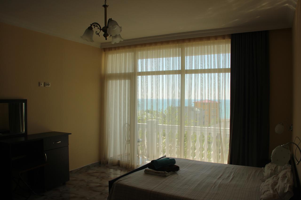 Badu Guest House Kvariati Esterno foto