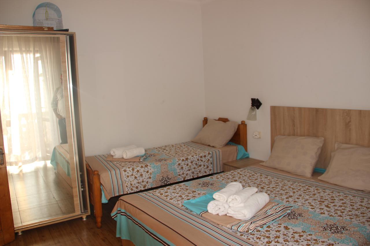 Badu Guest House Kvariati Esterno foto